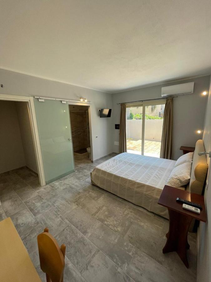 Casa Camere Pistis Асемини Екстериор снимка