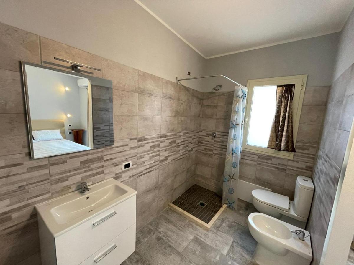 Casa Camere Pistis Асемини Екстериор снимка