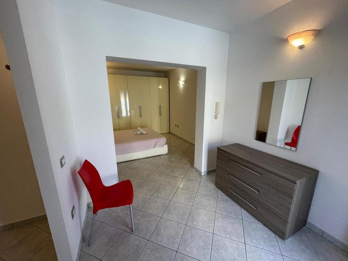 Casa Camere Pistis Асемини Екстериор снимка