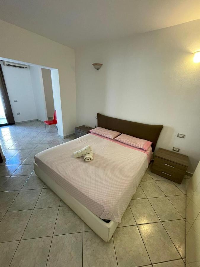Casa Camere Pistis Асемини Екстериор снимка